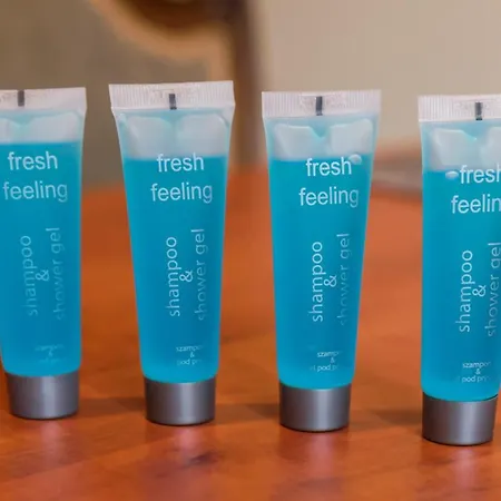 Downtown Antique By Bookinghost * Varsavia