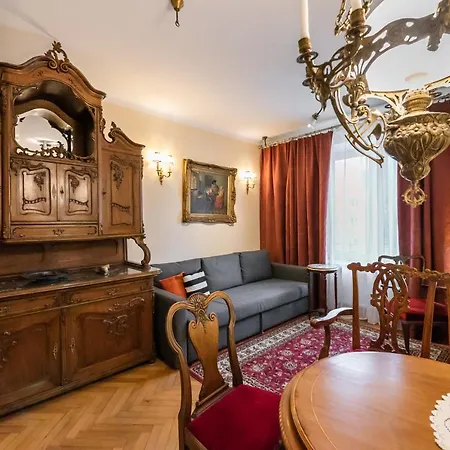 Downtown Antique By Bookinghost Appartement *